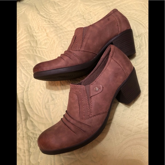 🆕 Earth Origins Brown Booties Size 8.5M - Picture 2 of 6